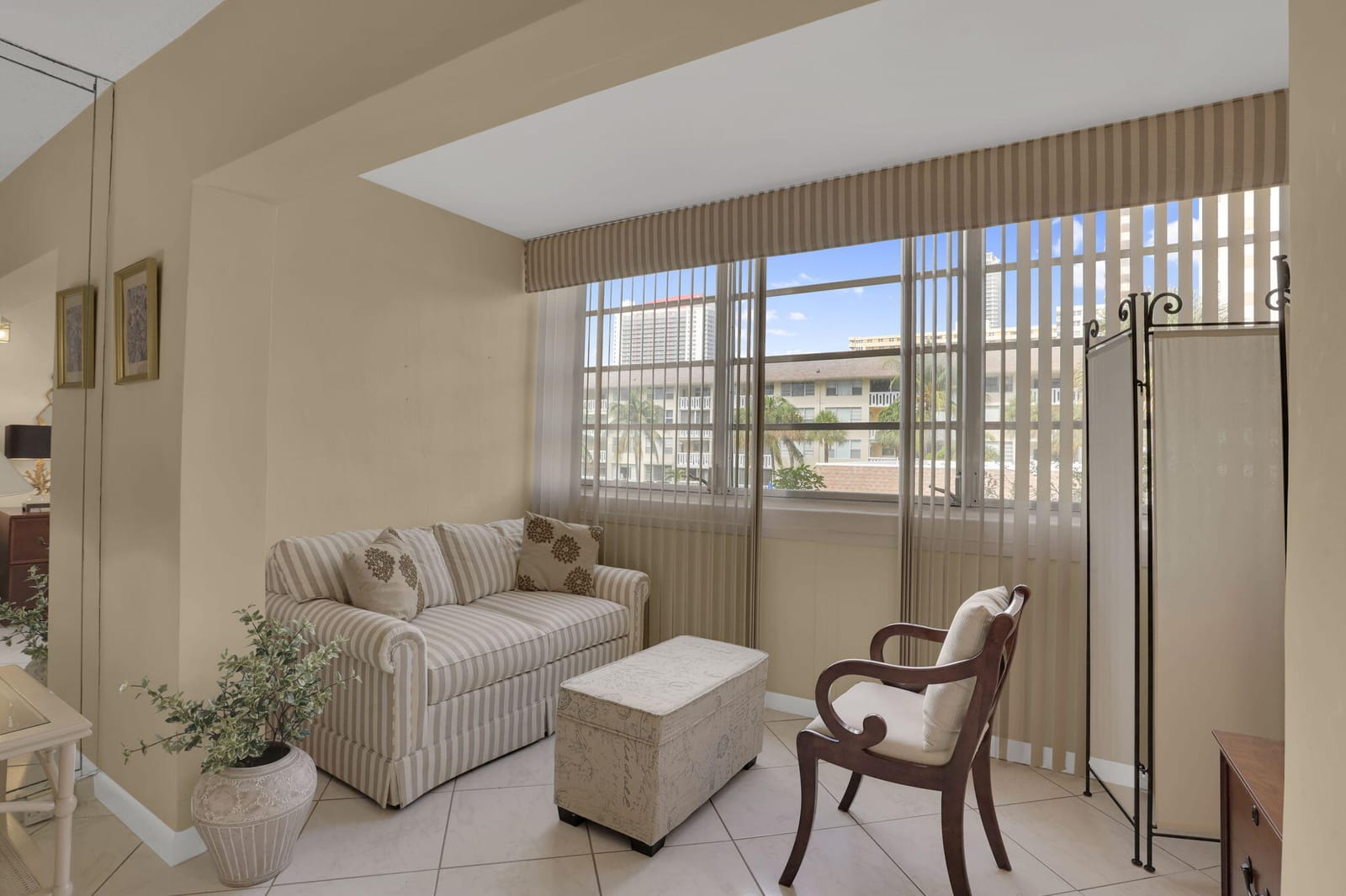 1891 S Ocean Drive 202 — photo 8