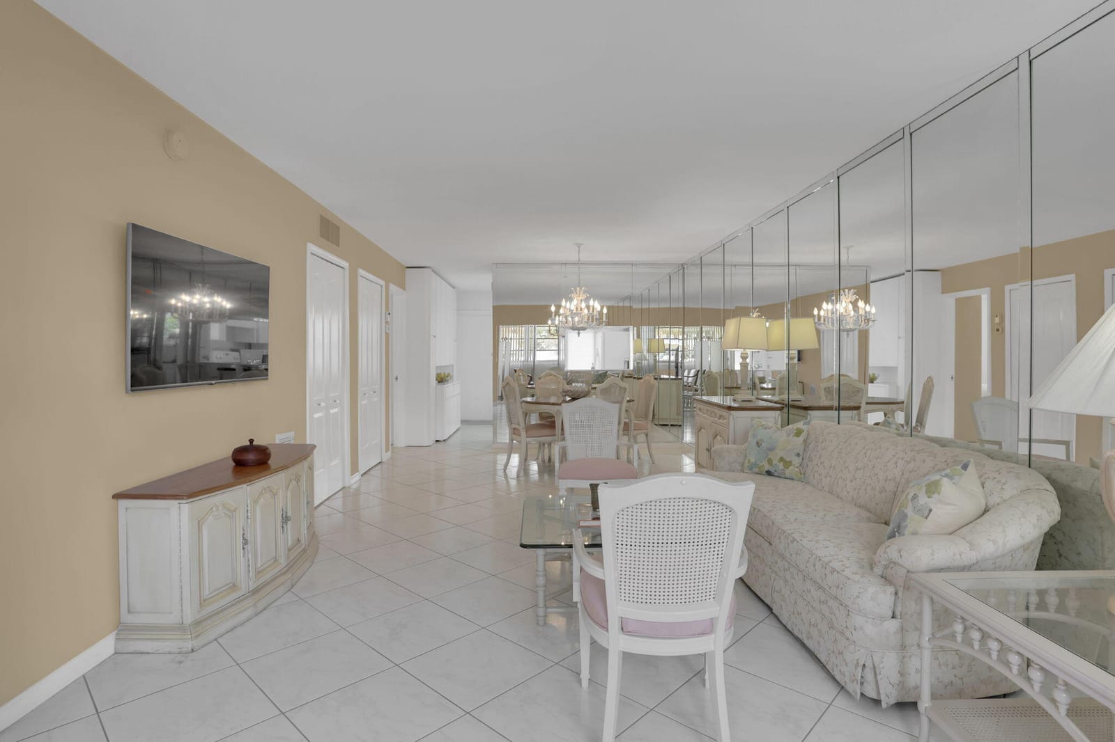 1891 S Ocean Drive 202 — photo 9