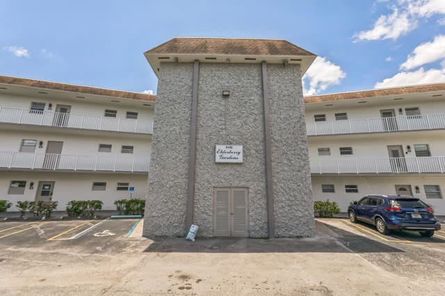 5102 NW 36th Street 408, sold in Elderberry Gardens Condo, Lauderdale Lakes, FL