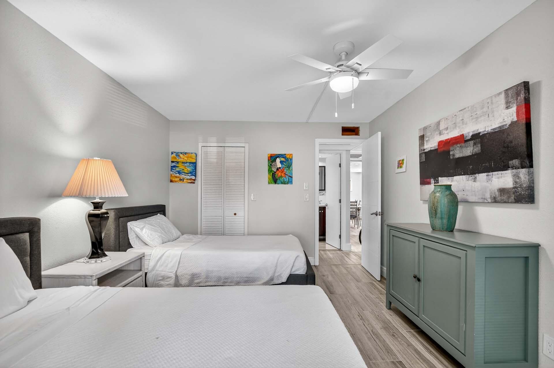 360 Flanders H, Delray Beach, FL 33484 photo 20
