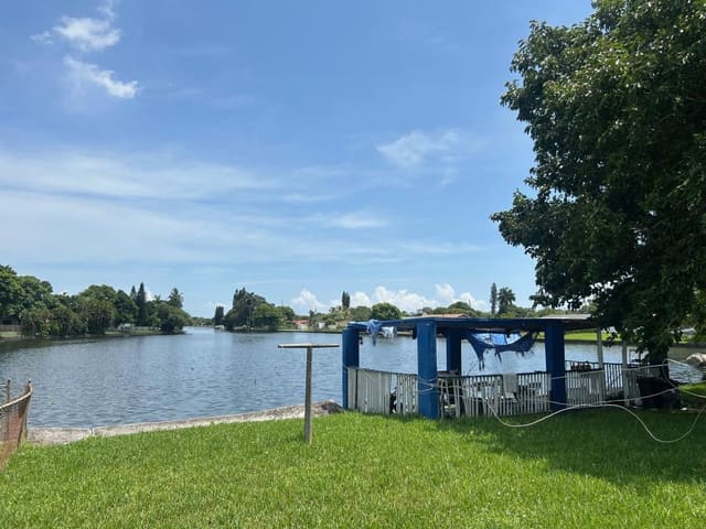 8841 NW 14th Avenue, sold in Cravero Lake Shore Estate, Miami, FL
