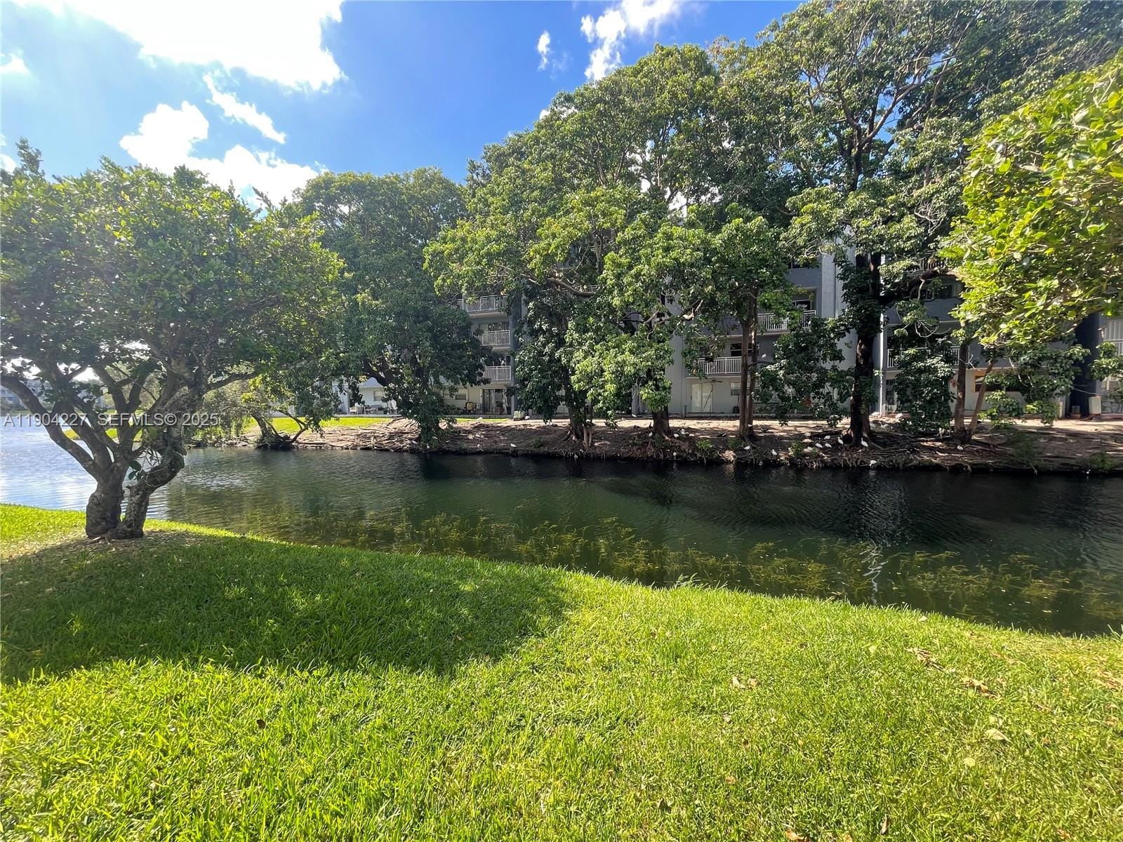 9203 Fontainebleau Boulevard 113, Miami, FL 33172 photo 22