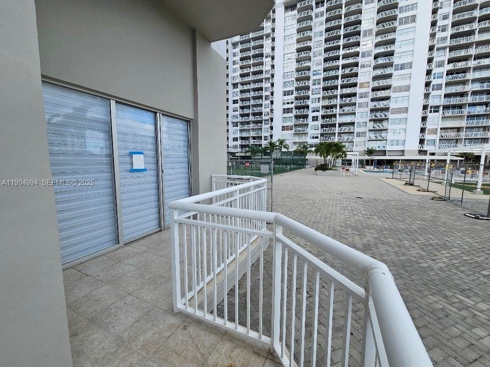 18041 Biscayne Boulevard 204, Aventura, FL 33160 photo 27