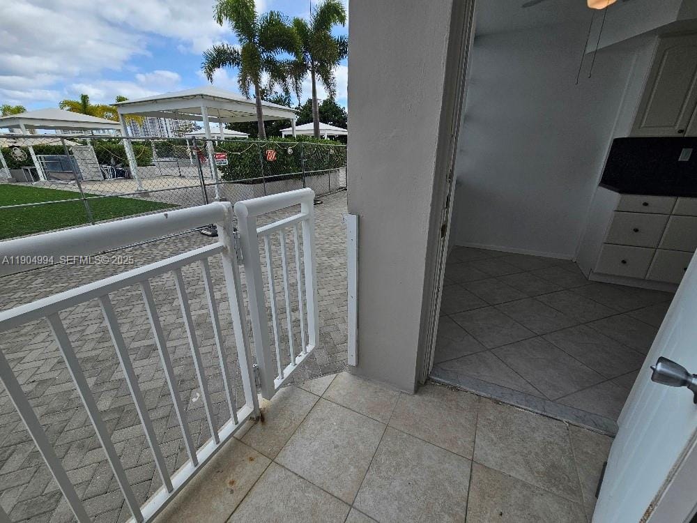 18041 Biscayne Boulevard 204, Aventura, FL 33160 photo 29