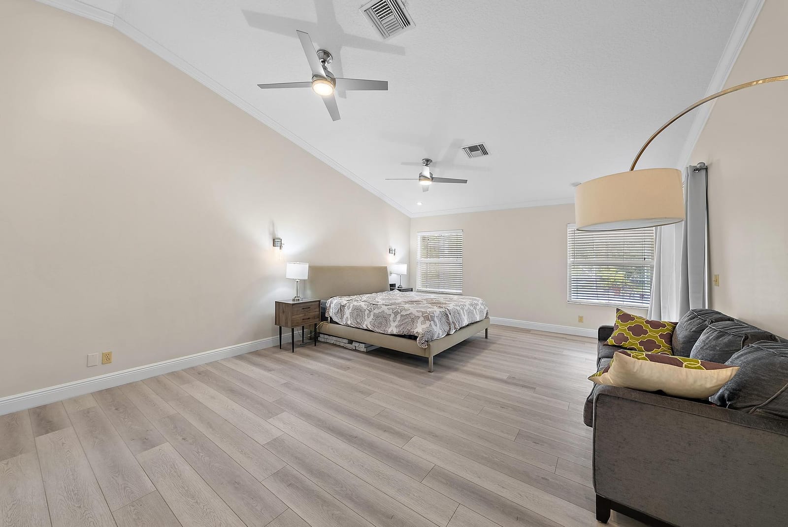 16338 Alexander Run — photo 11