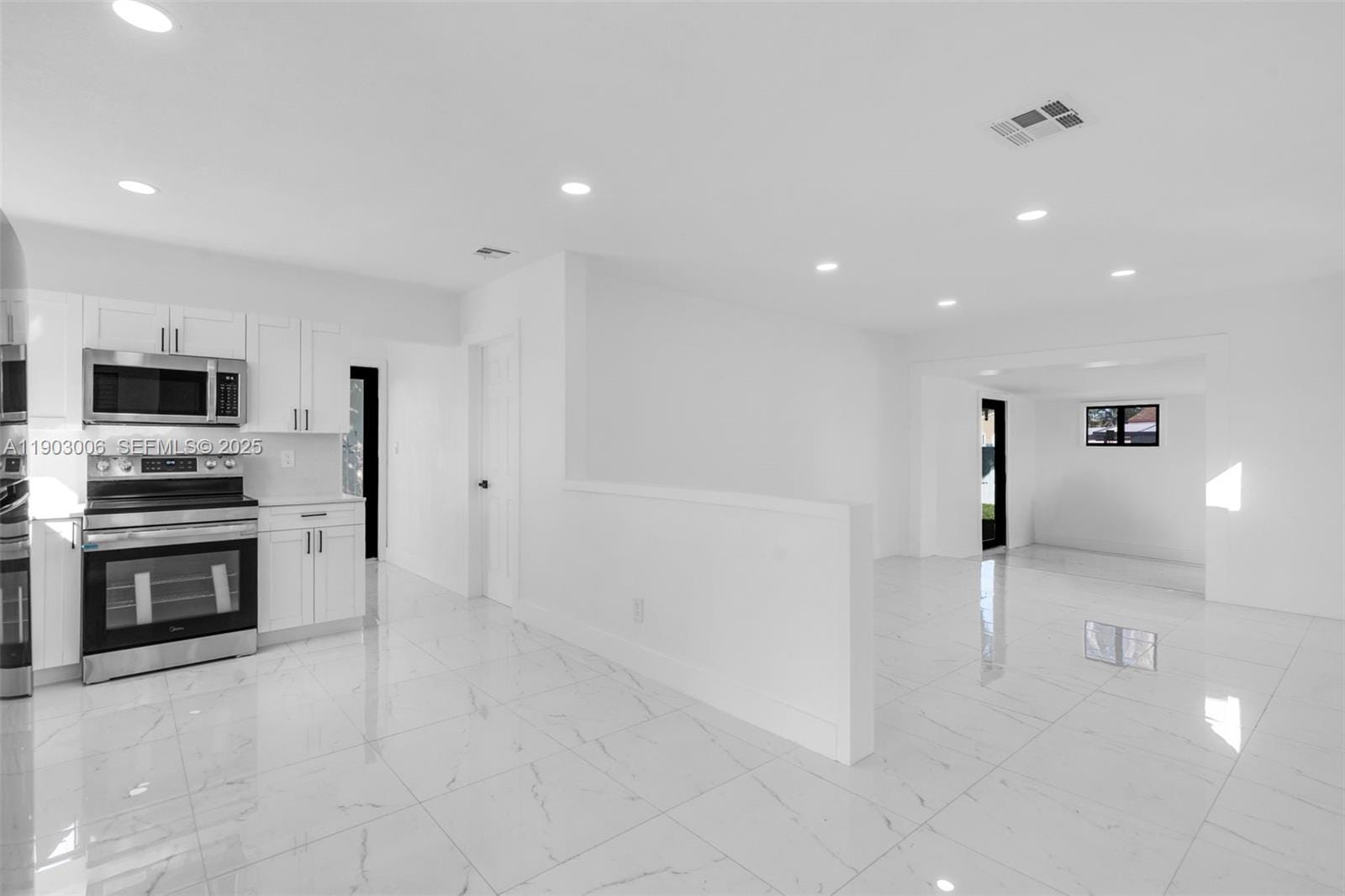 1021 NW 195th Street, Miami Gardens, FL 33169 photo 5
