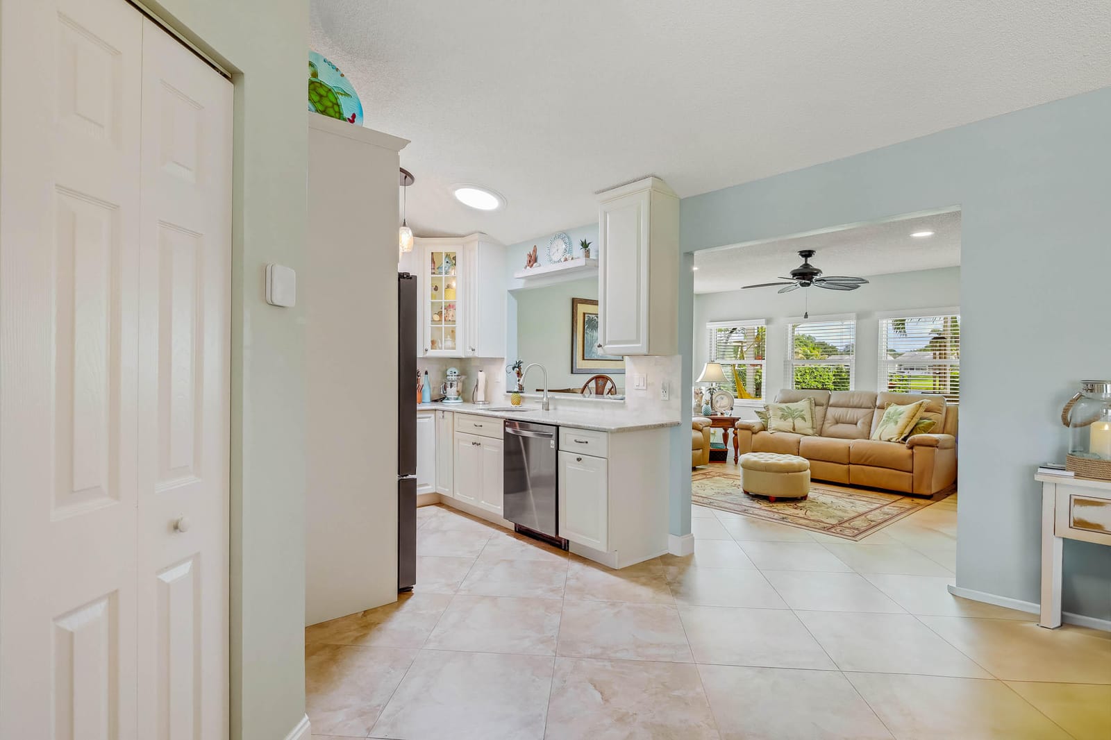 9201 Carma Drive — photo 7