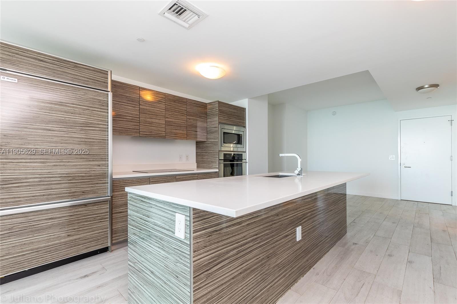 460 NE 28th Street 1905, Miami, FL 33137 photo 4