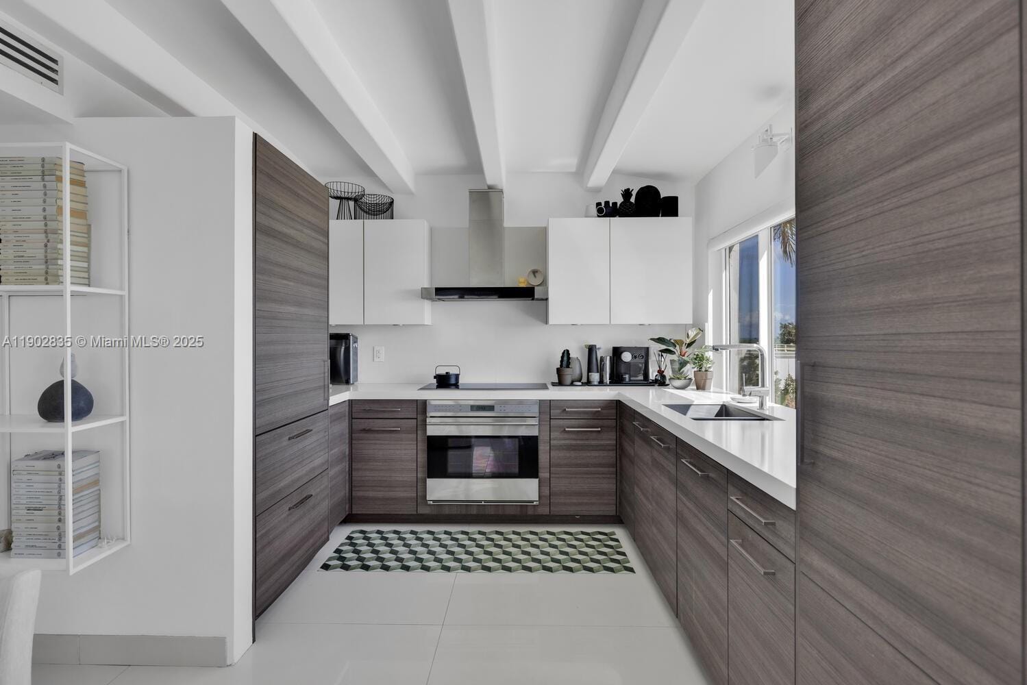 325 Ocean Drive 210, Miami Beach, FL 33139 photo 14
