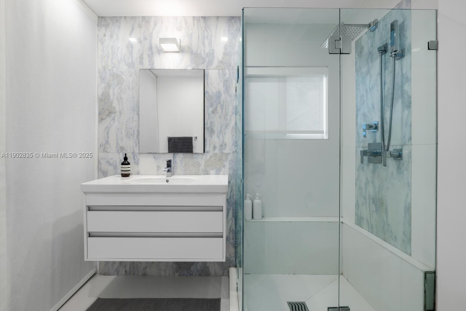 325 Ocean Drive 210, Miami Beach, FL 33139 photo 22