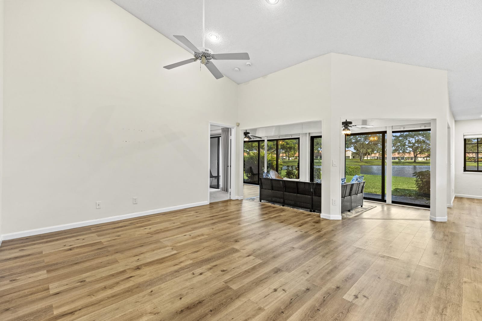 8261 Waterline Drive, Boynton Beach, FL 33472 photo 15