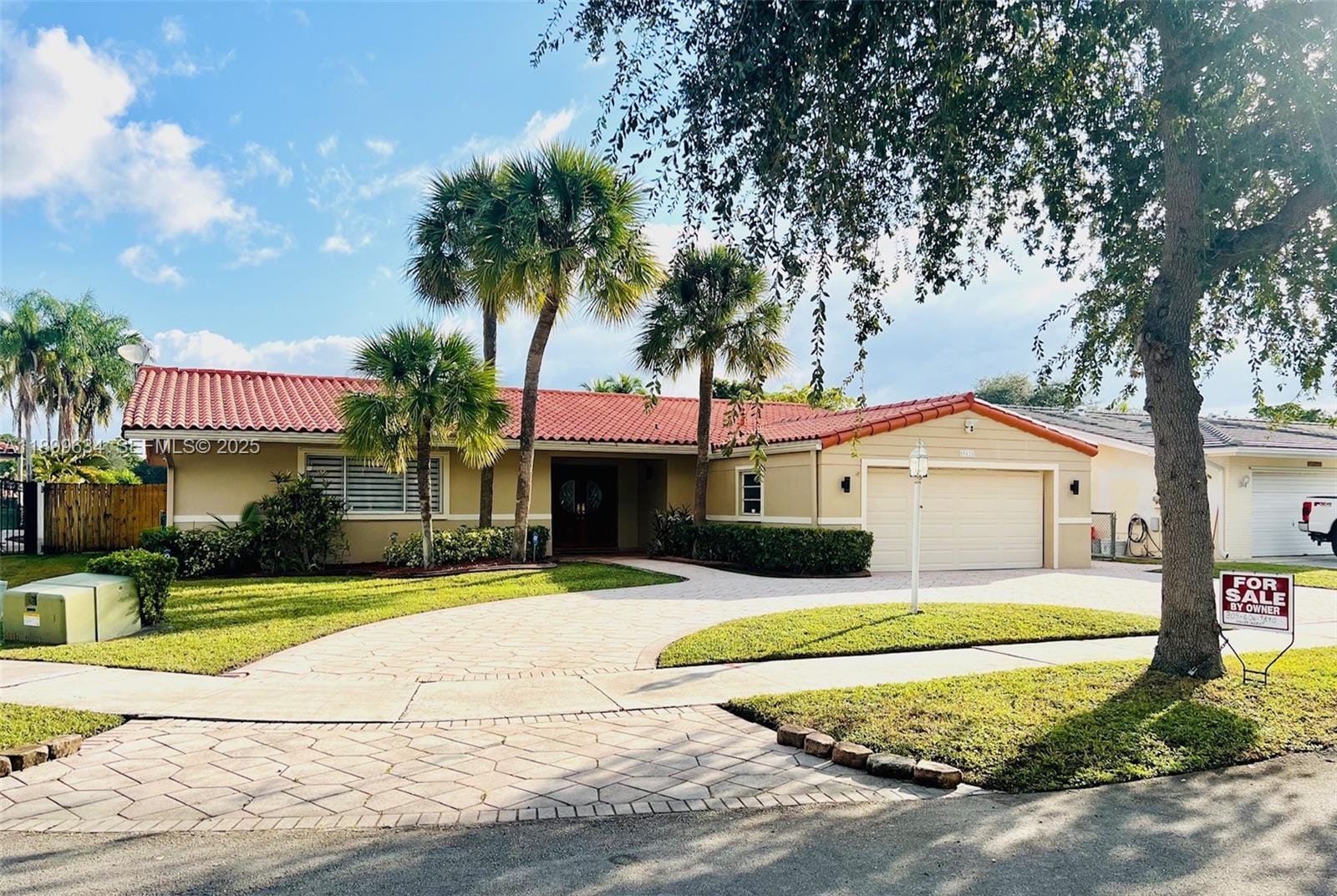 15121 Garvock Place, Miami Lakes, FL 33016