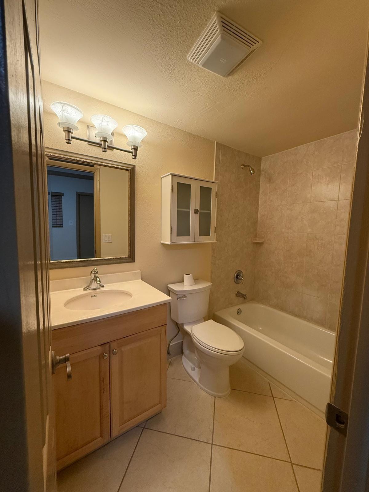 744 NE 14th Avenue 12 — photo 11