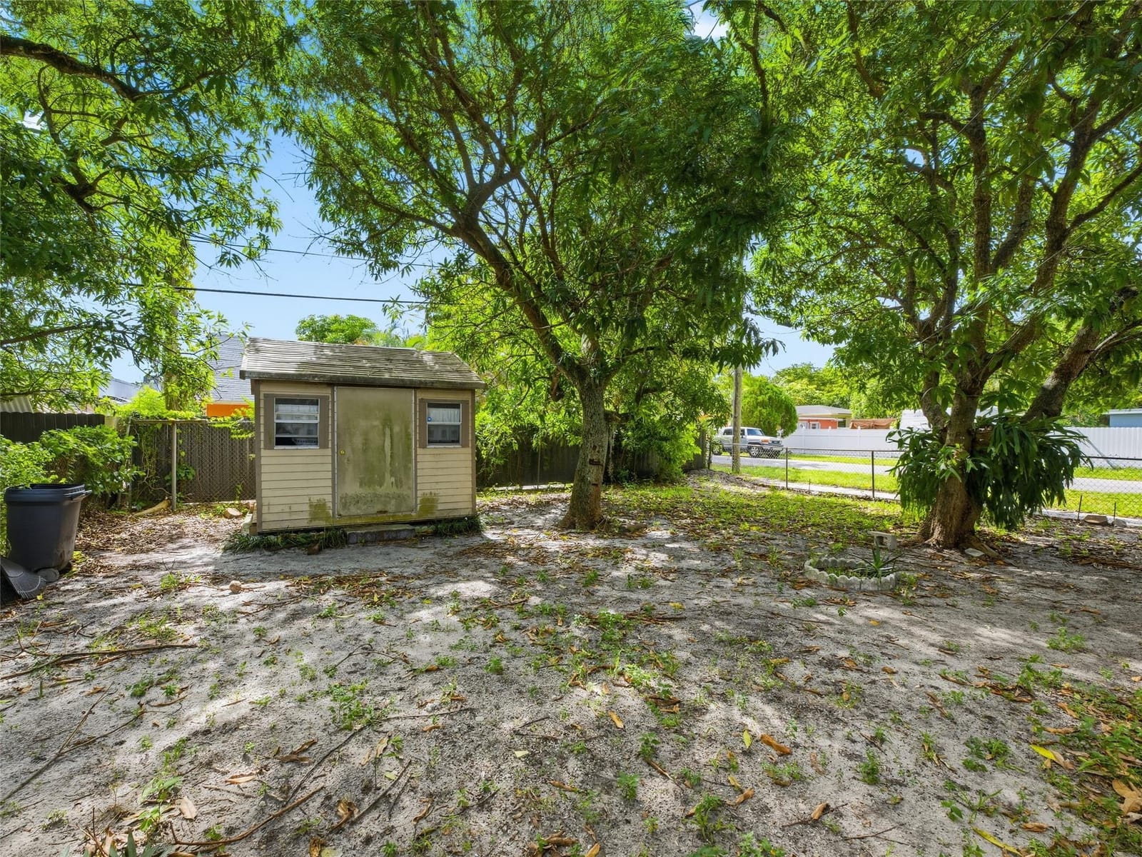 1090 NW 123rd Street, North Miami, FL 33168 photo 7