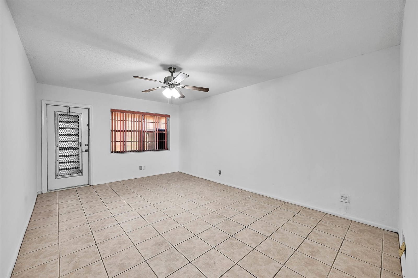 1330 NW 43rd Avenue 104, Lauderhill, FL 33313 photo 5