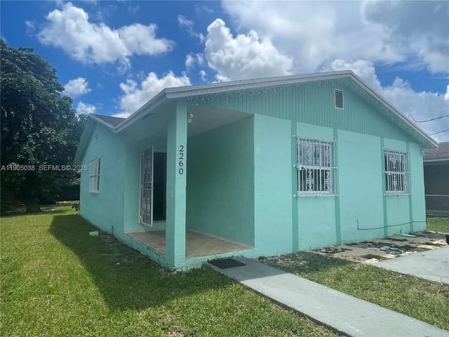 2260 NW 61st Street, sold in Midway Park, Miami, FL