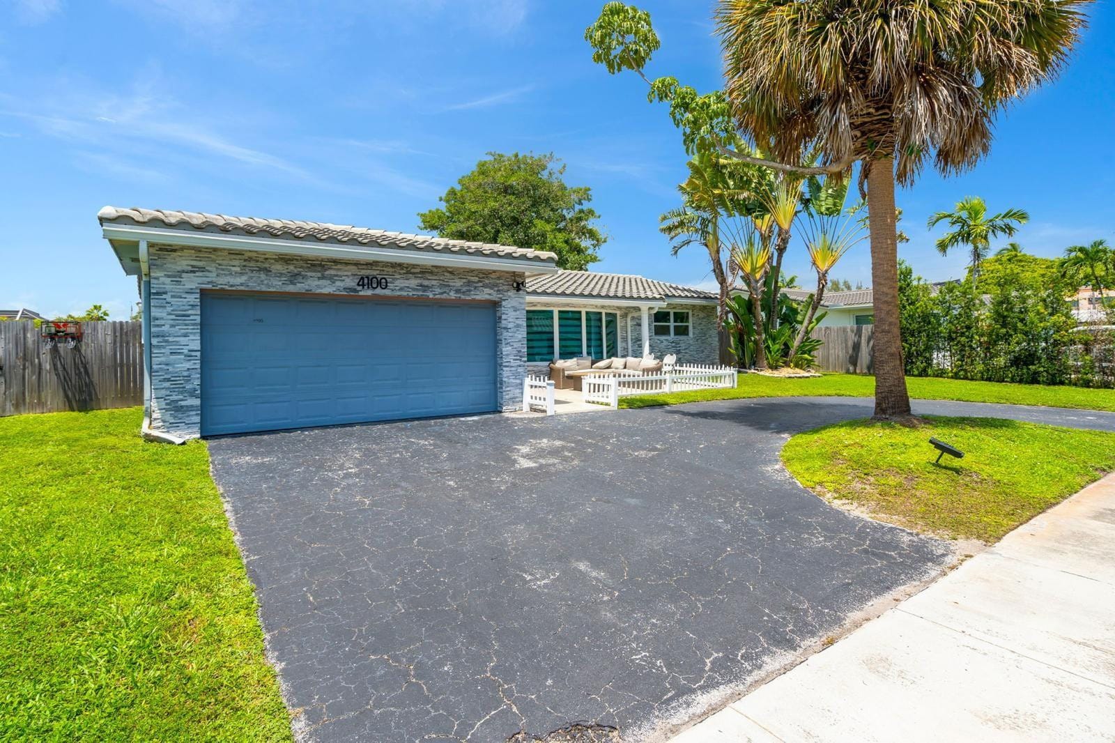 4100 N 36th Avenue, Hollywood, FL 33021