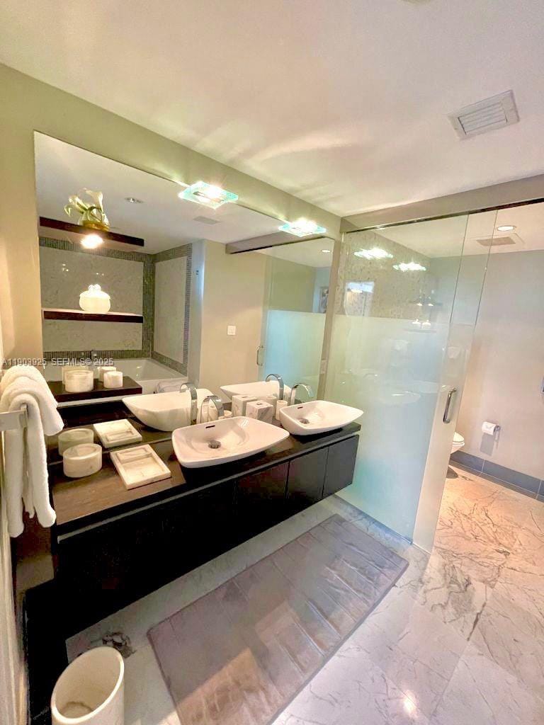 200 Biscayne Boulevard Way 4310 — photo 12