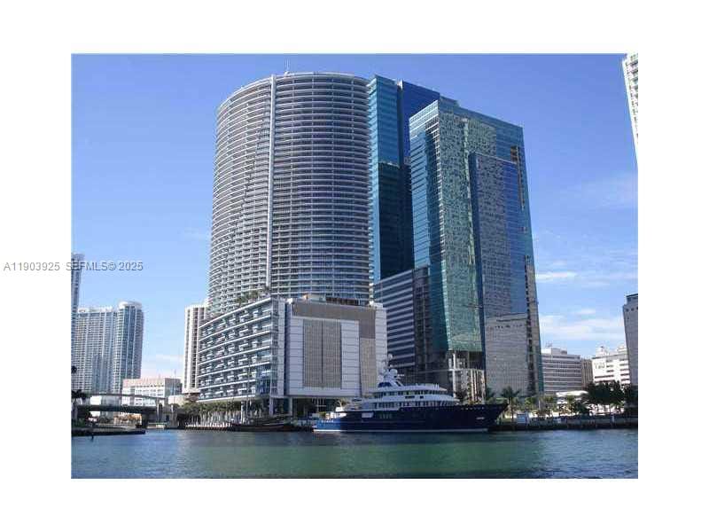 200 Biscayne Boulevard Way 4310, Miami, FL 33131 photo 15