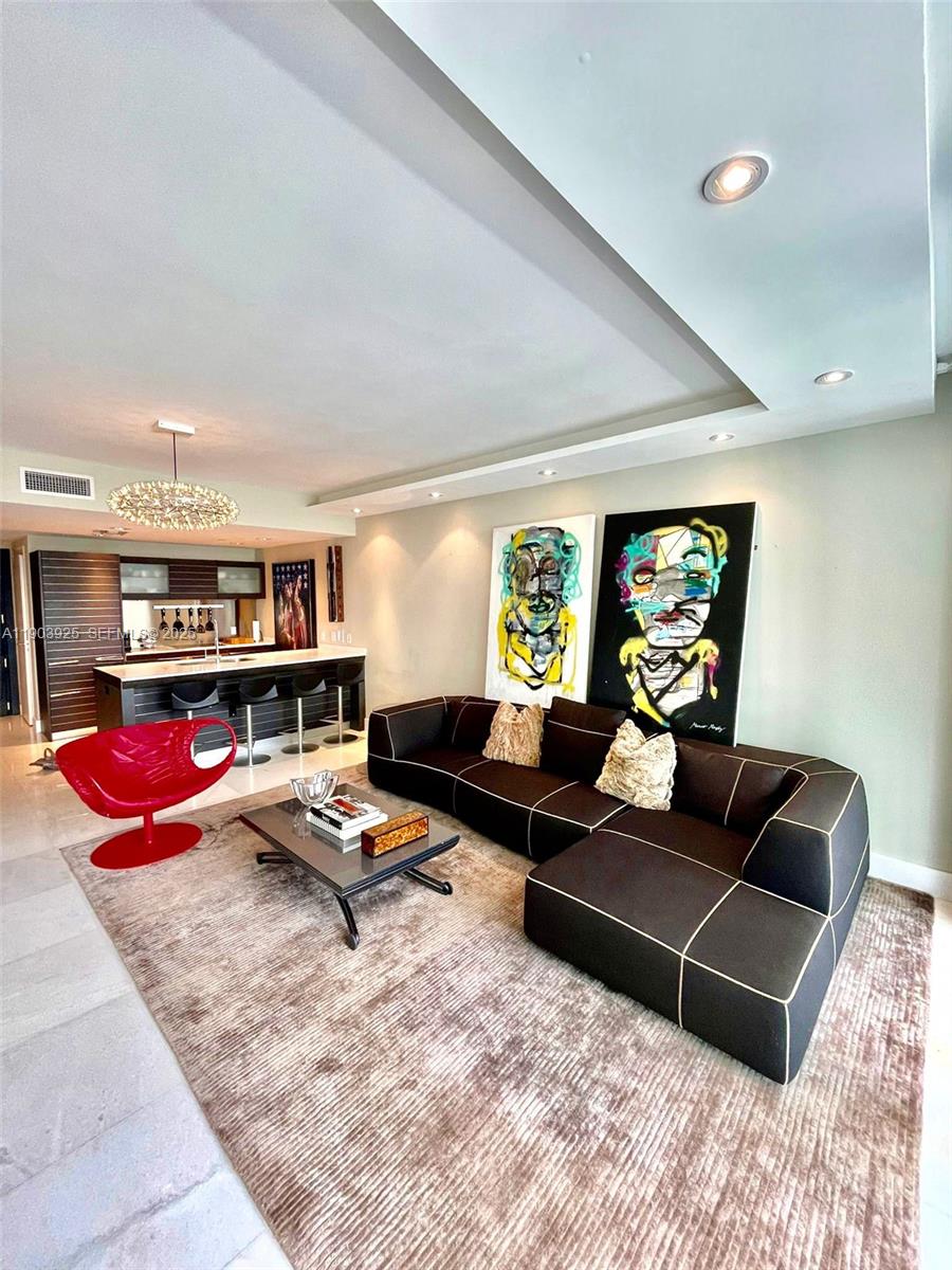 200 Biscayne Boulevard Way 4310, Miami, FL 33131, Miami