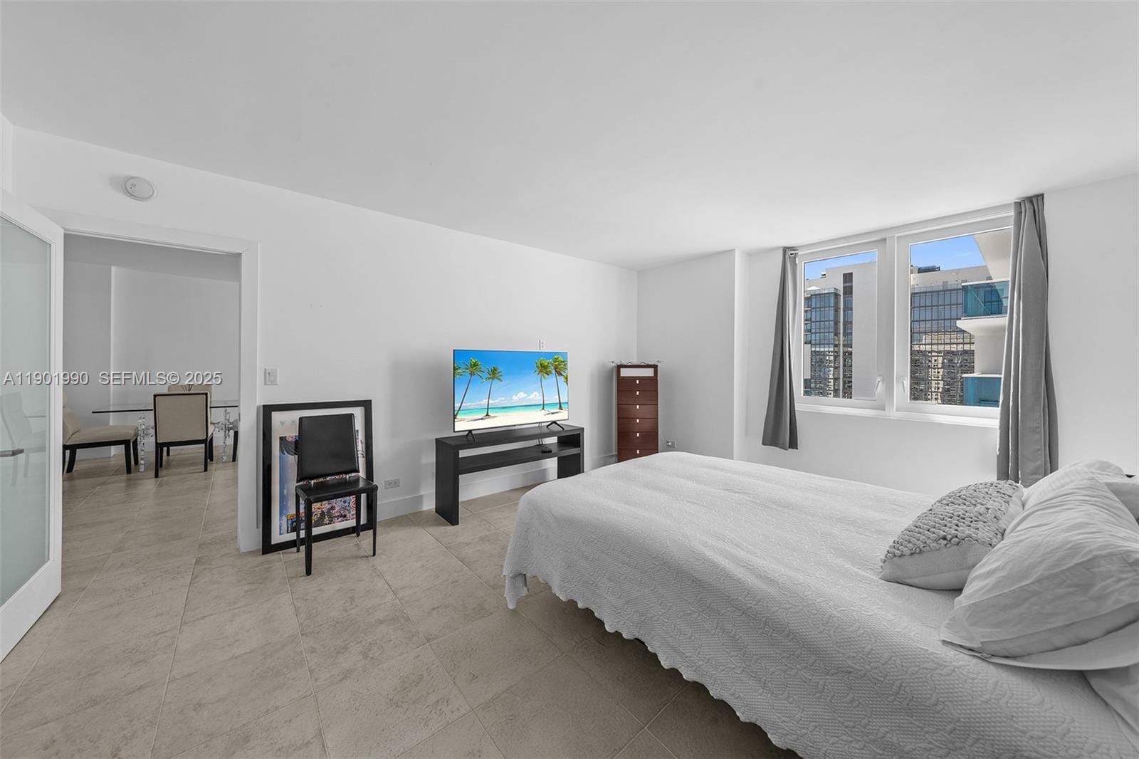 2301 Collins Avenue 1501 — photo 9