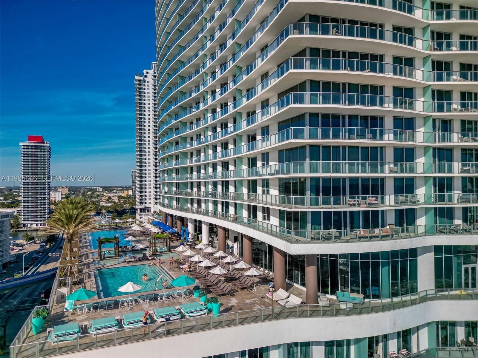 4111 S Ocean Drive 1001 — photo 2