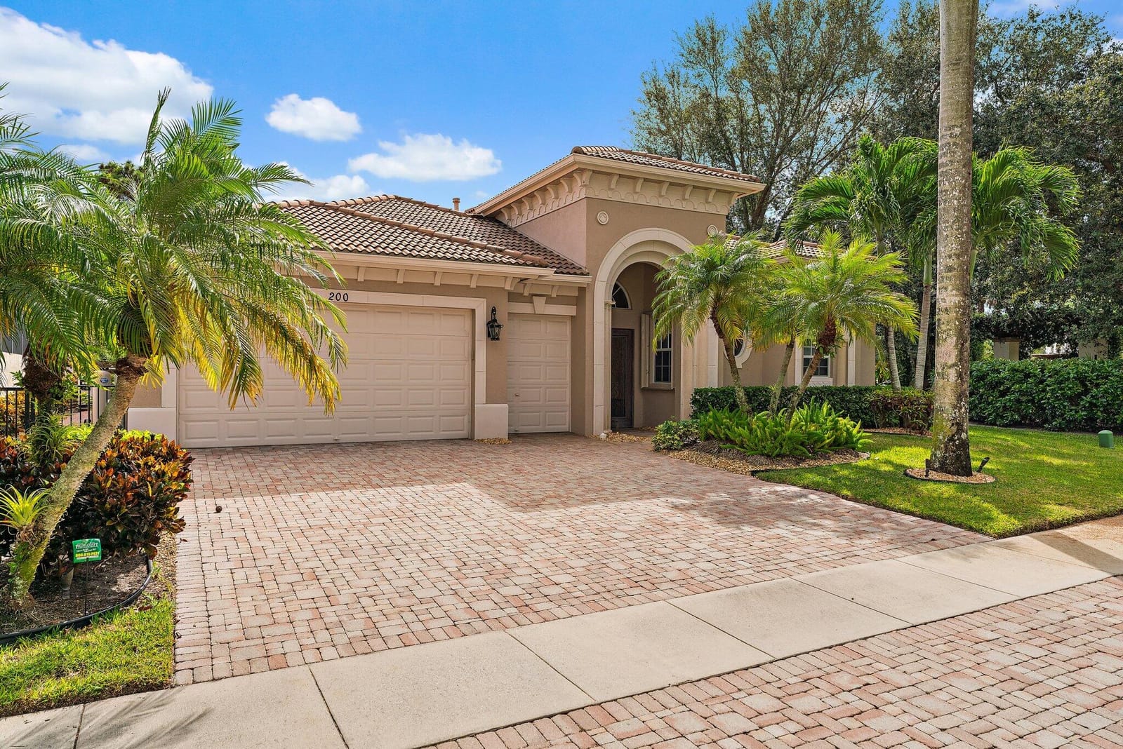 200 Montant Drive, Palm Beach Gardens, FL 33410 photo 29