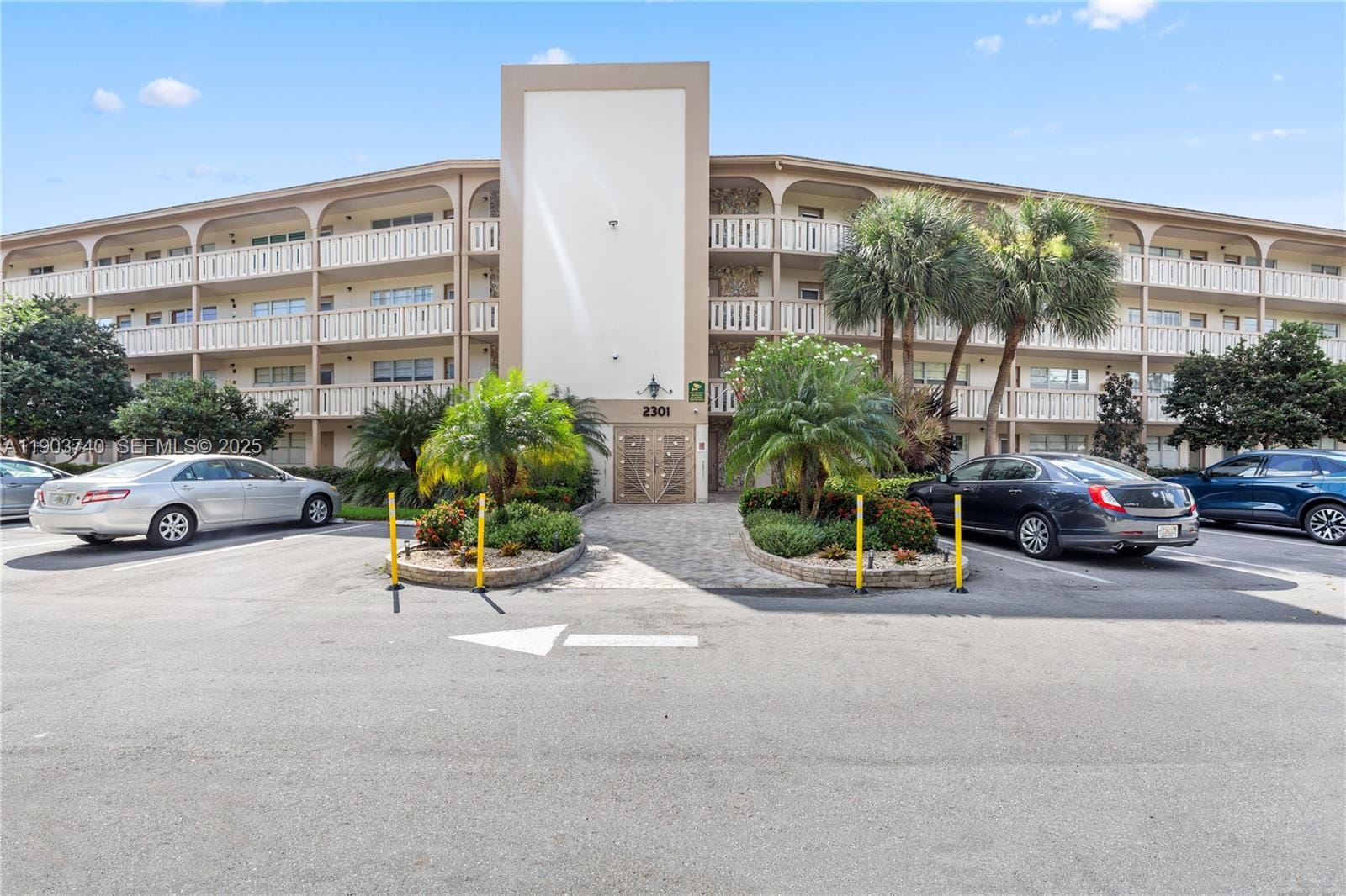 2301 Lucaya Lane N2, Coconut Creek, FL 33066