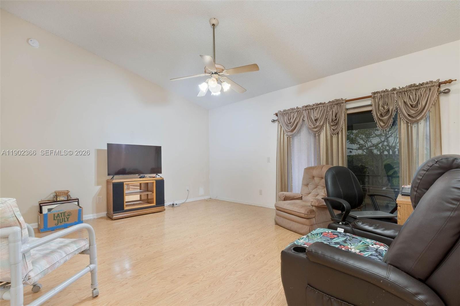 5641 Thistledown Terrace — photo 7