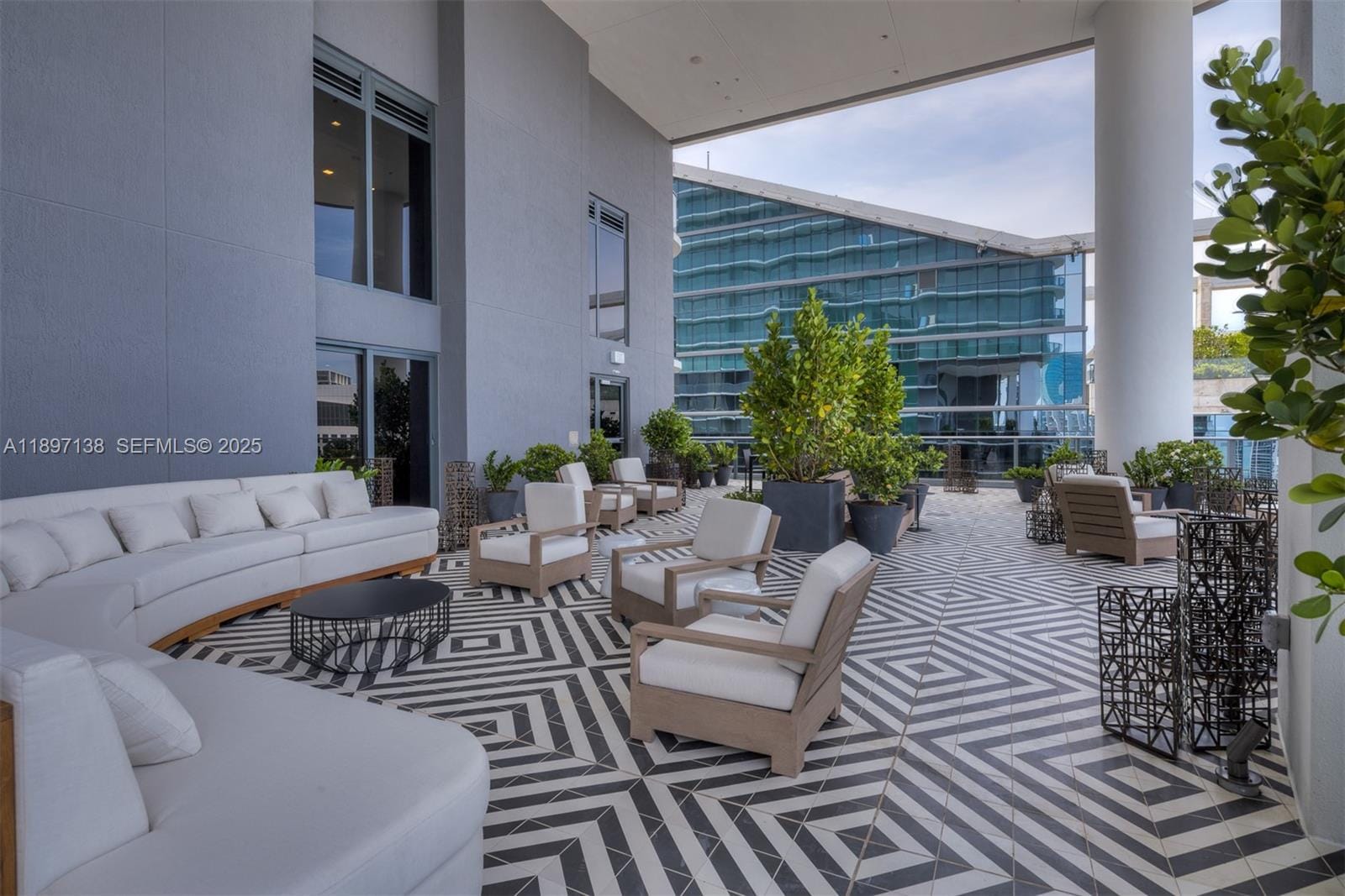 801 S Miami Avenue 402, Miami, FL 33130 photo 27