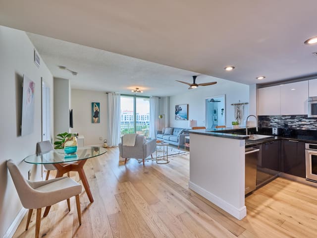 610 Clematis Street 522, sold in 610 Clematis Condo, West Palm Beach, FL