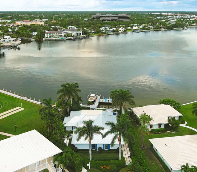 1233 Church Lane, sold in Old Port Village 2, North Palm Beach, FL