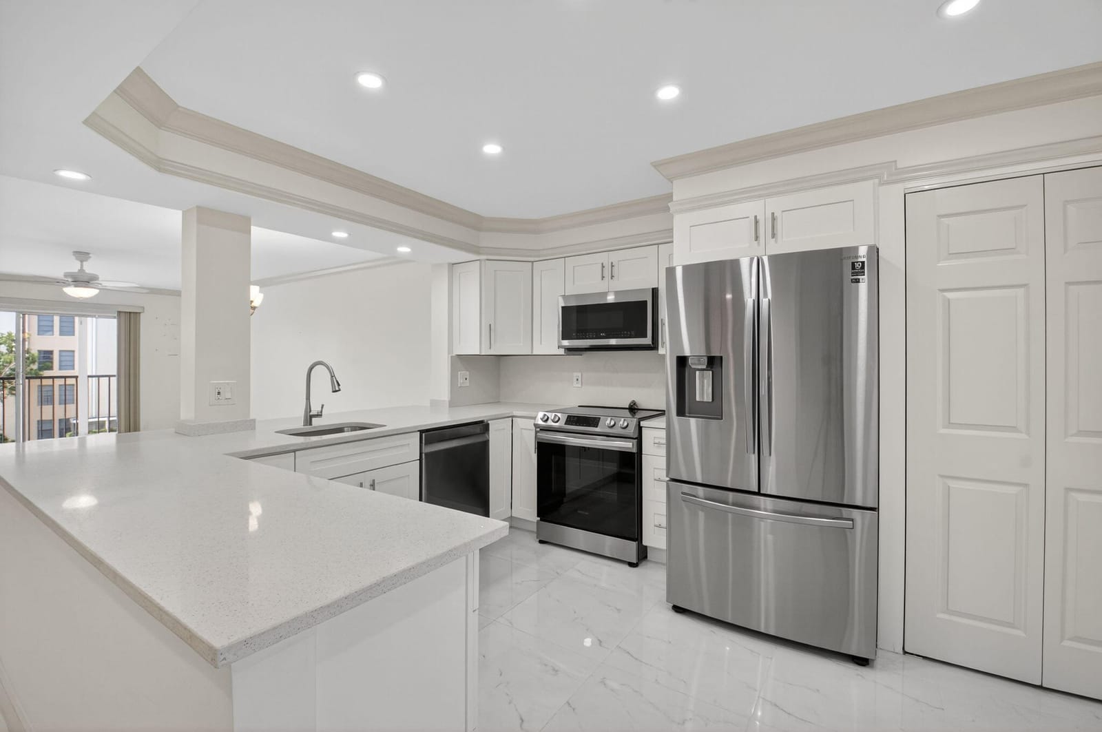 14375 Strathmore Lane 305, Delray Beach, FL 33446