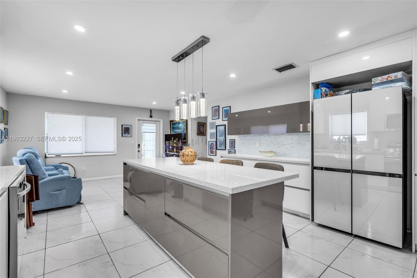 210 NW 59th Avenue, Miami, FL 33126