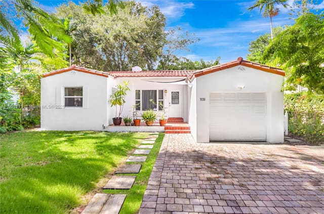 912 Wallace Street, sold in Tamiami Place Plan 1, Coral Gables, FL