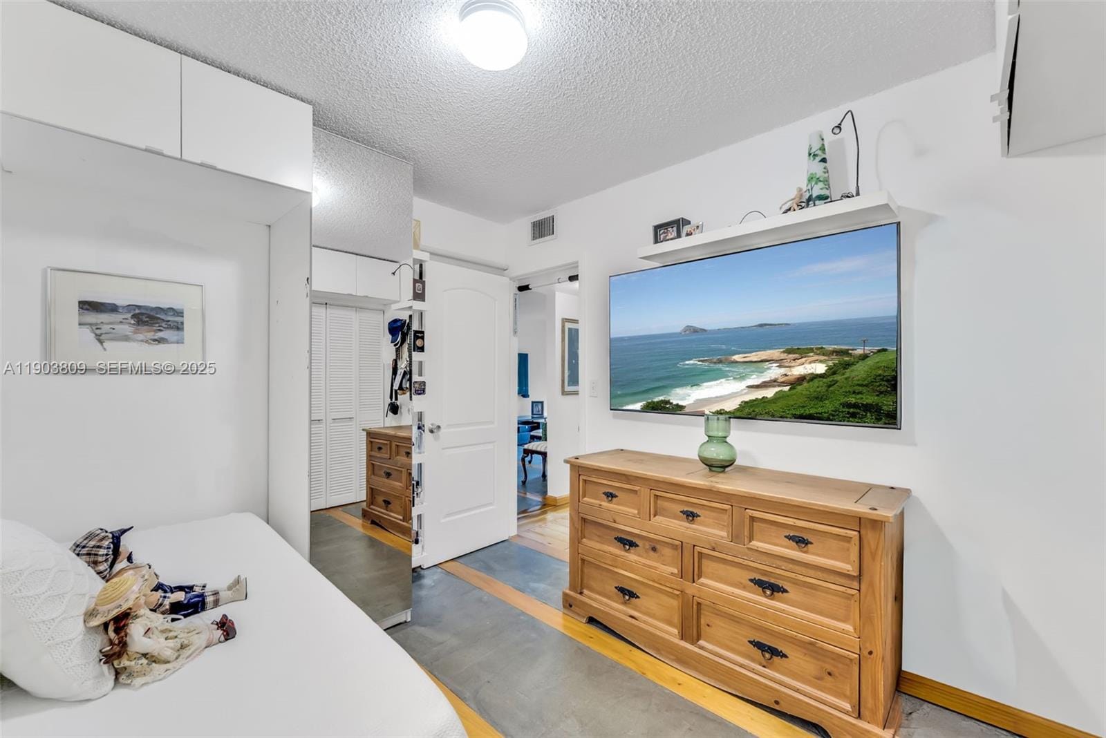 3661 SW 9th Terrace 207 — photo 8