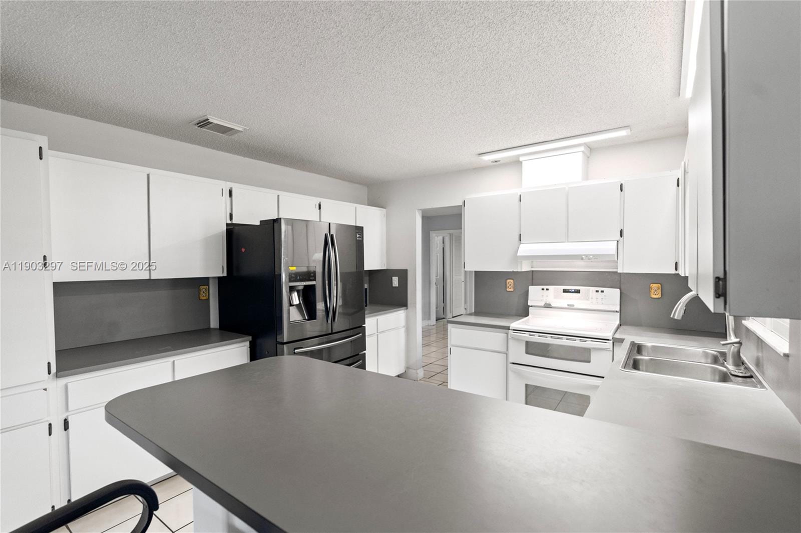 11201 SW 138th Terrace, Miami, FL 33176 photo 14