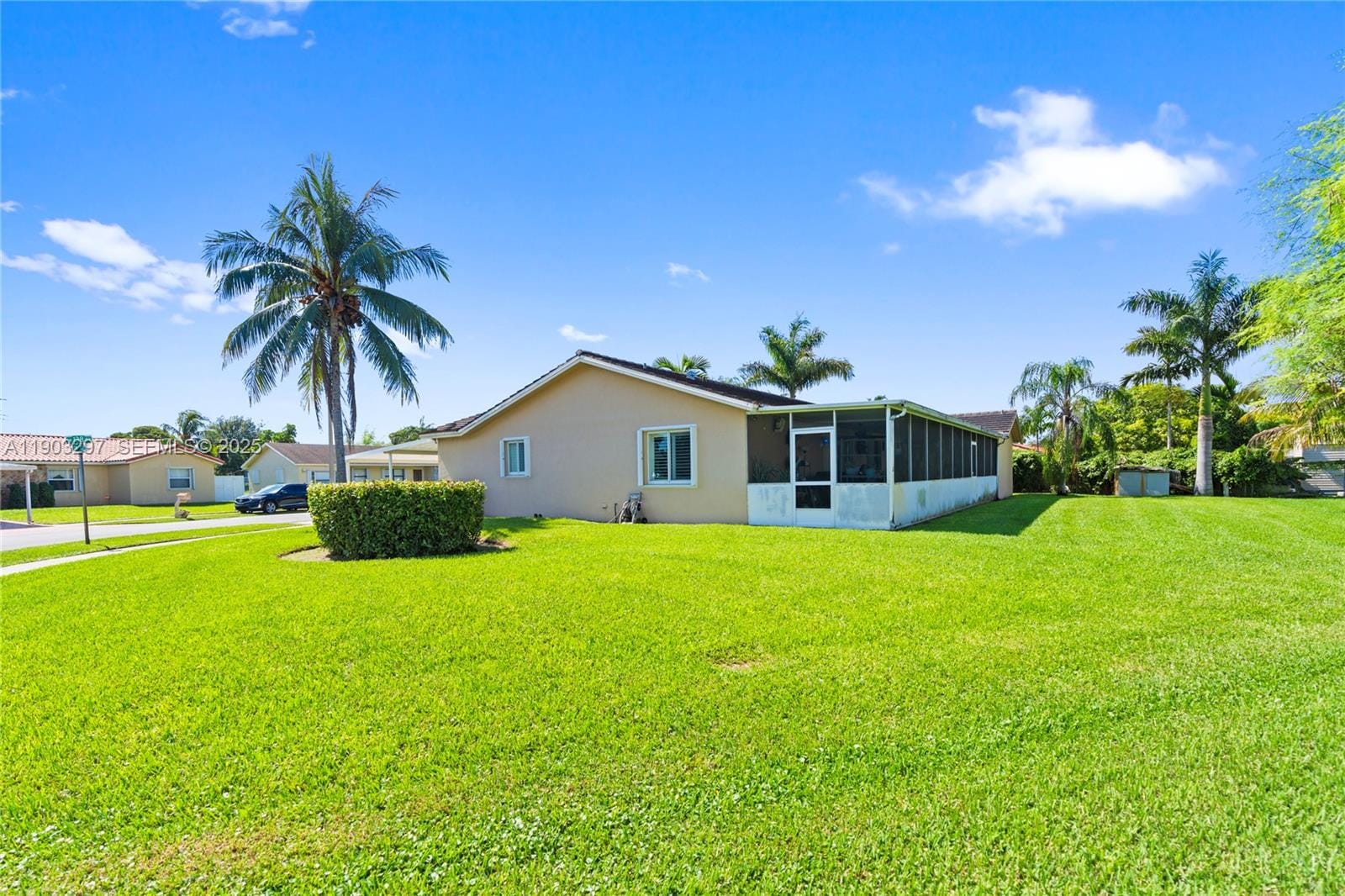 11201 SW 138th Terrace, Miami, FL 33176 photo 4