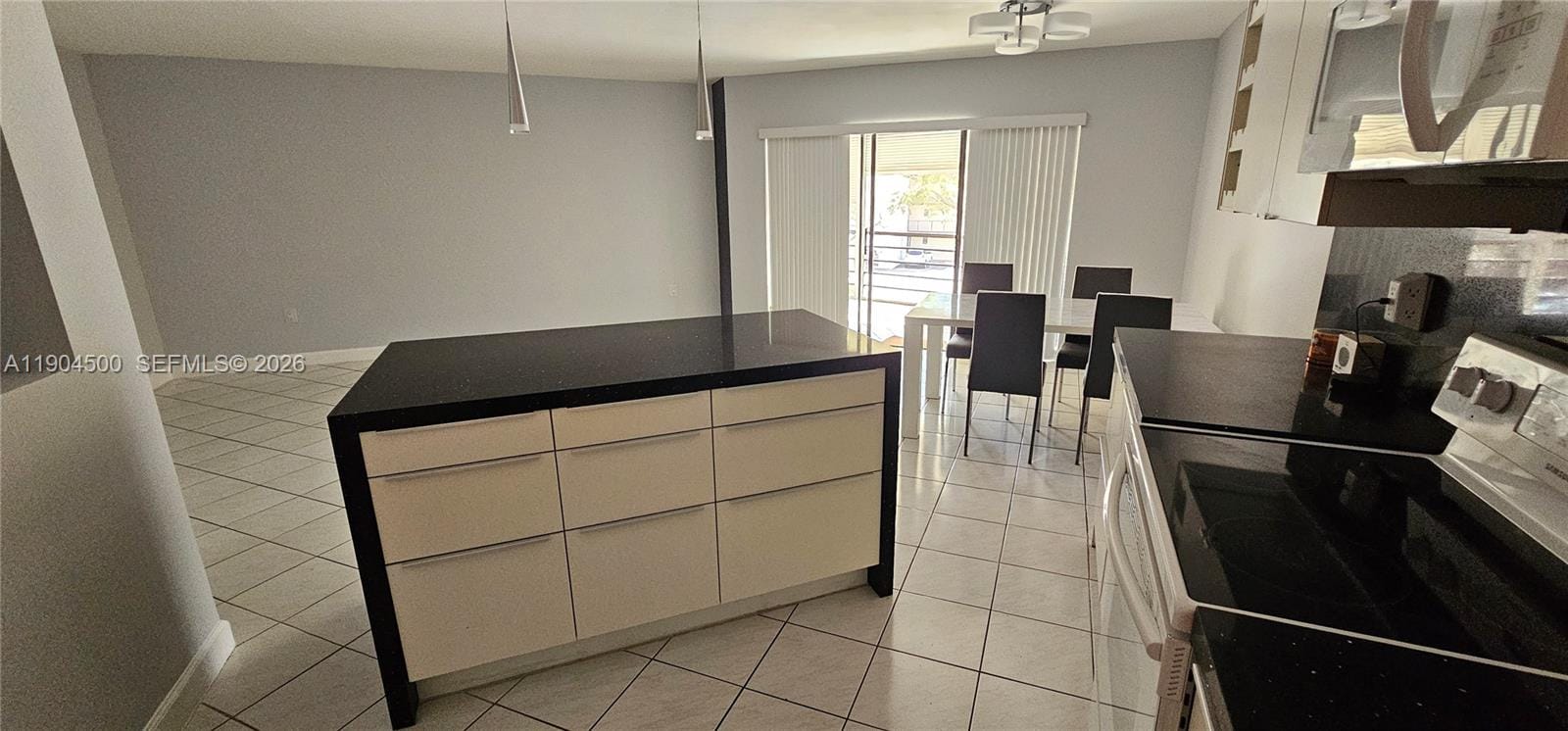 6855 W Broward Boulevard 308, Plantation, FL 33317 photo 8