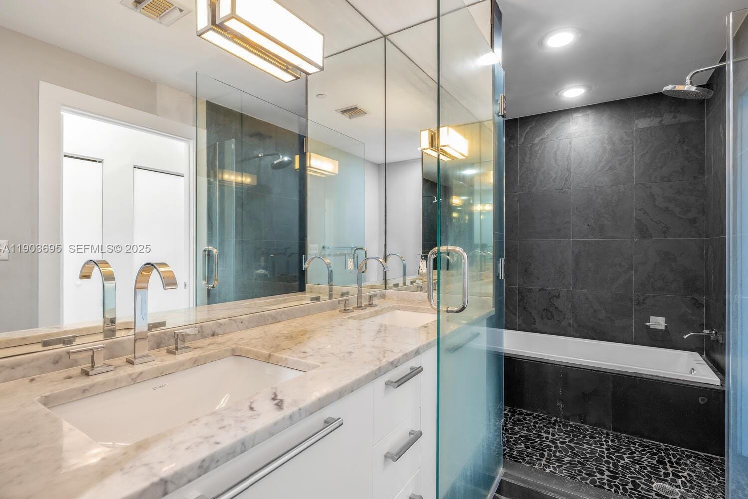 900 Biscayne Boulevard 3008, Miami, FL 33132 photo 13