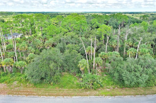 232 Sparkle Drive, LaBelle, FL 33935