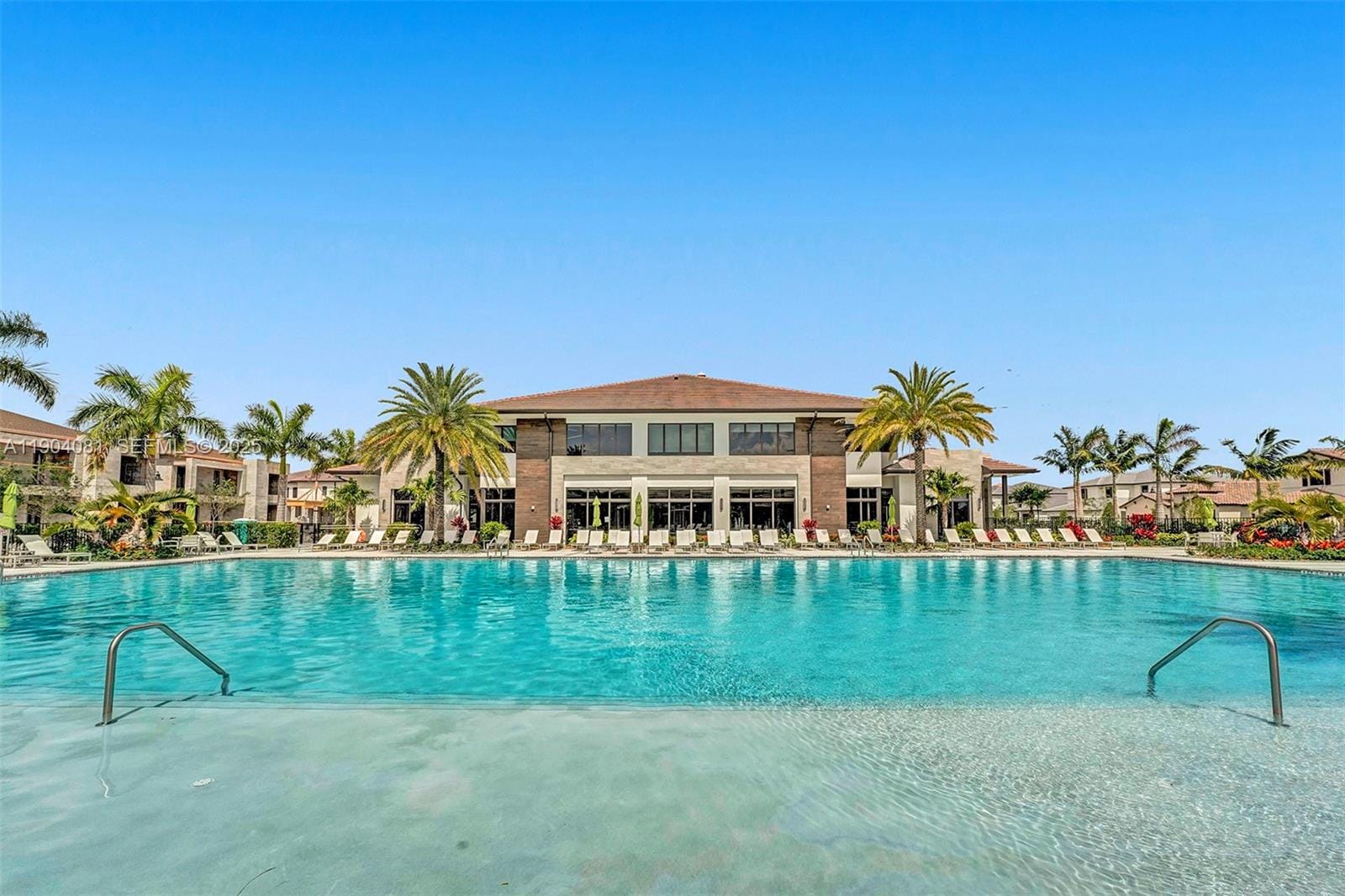 4614 NW 83rd Path ., Doral, FL 33166