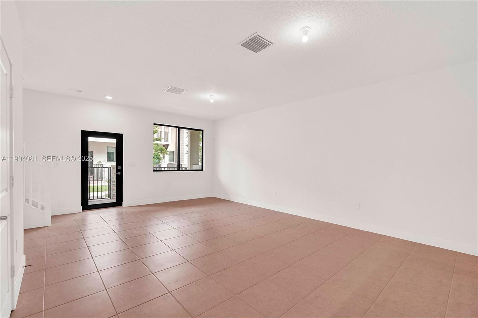 4614 NW 83rd Path ., Doral, FL 33166 photo 25
