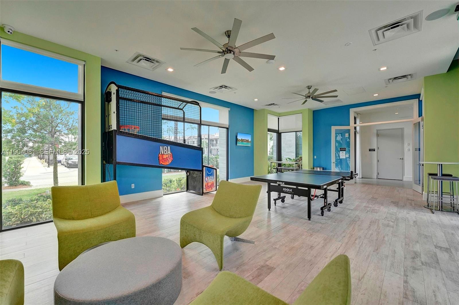 4614 NW 83rd Path ., Doral, FL 33166 photo 5