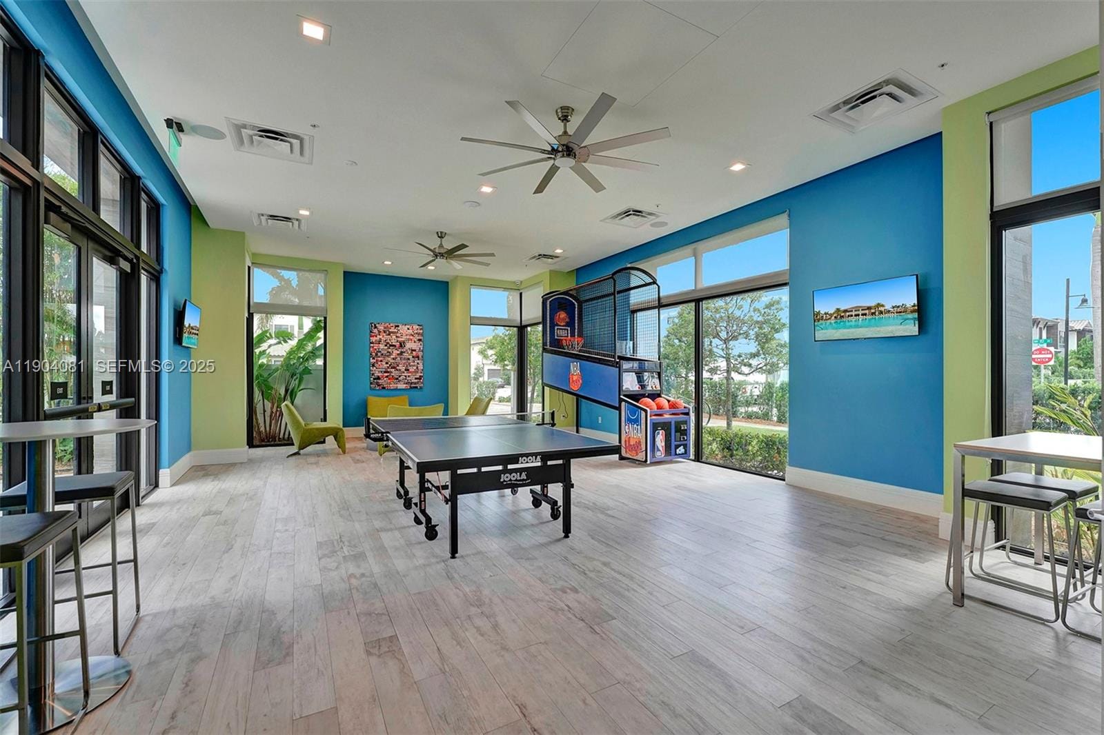 4614 NW 83rd Path ., Doral, FL 33166 photo 6