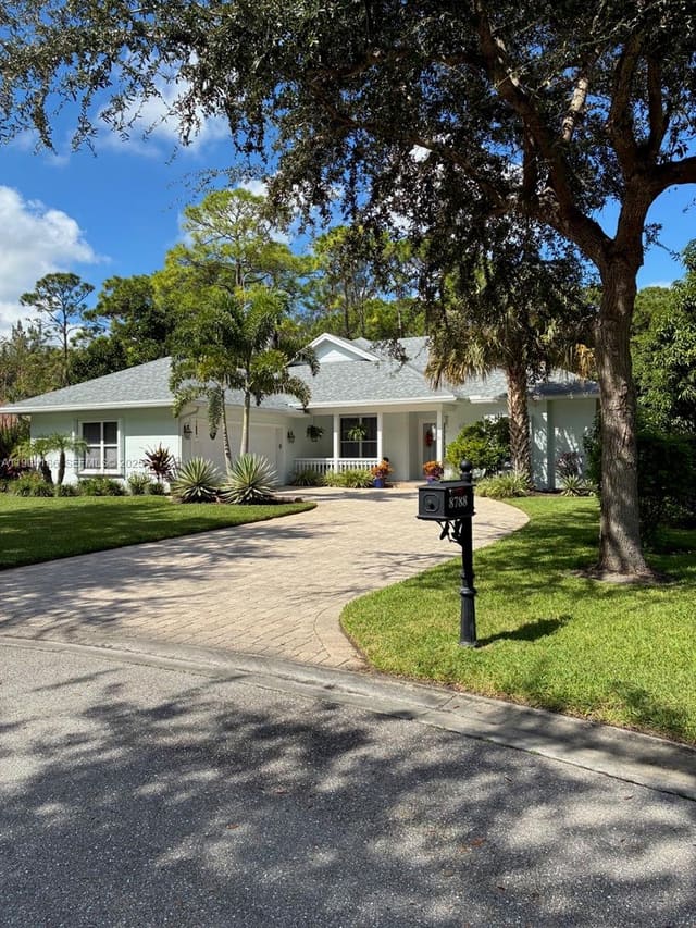 8788 SW Fishermans Wharf Drive, Stuart, FL 34997