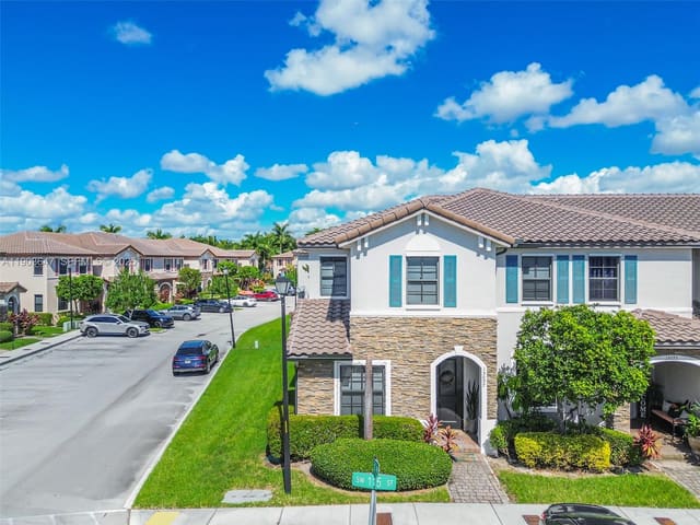 15097 SW 115th Street, Miami, FL 33196