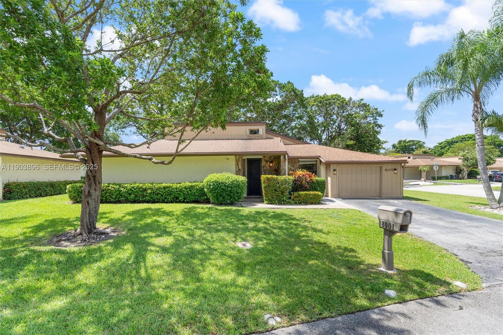 8001 Royal Palm Circle 57 — photo 2