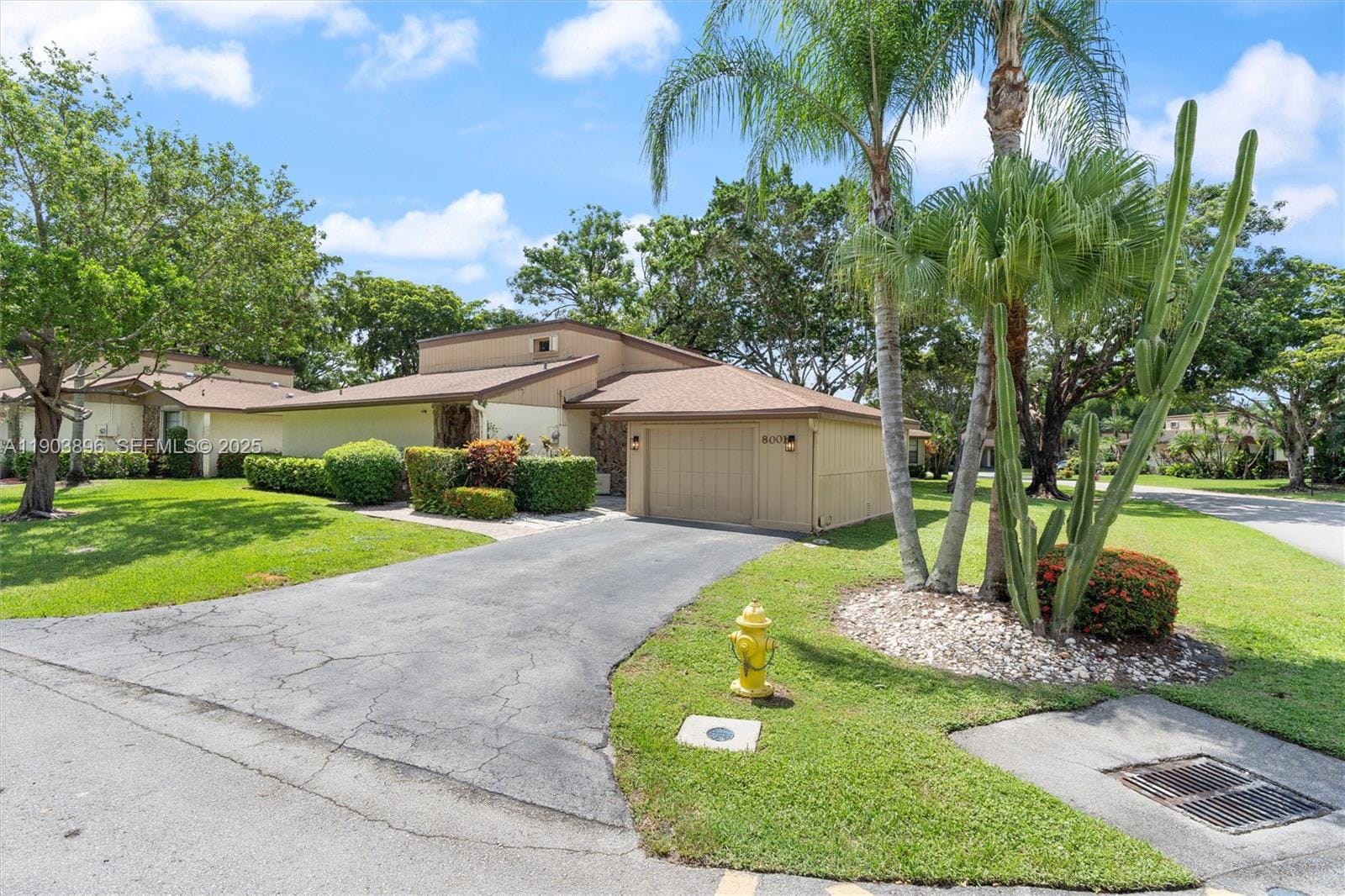 Sold home at 8001 Royal Palm Circle 57, Tamarac, FL 33321