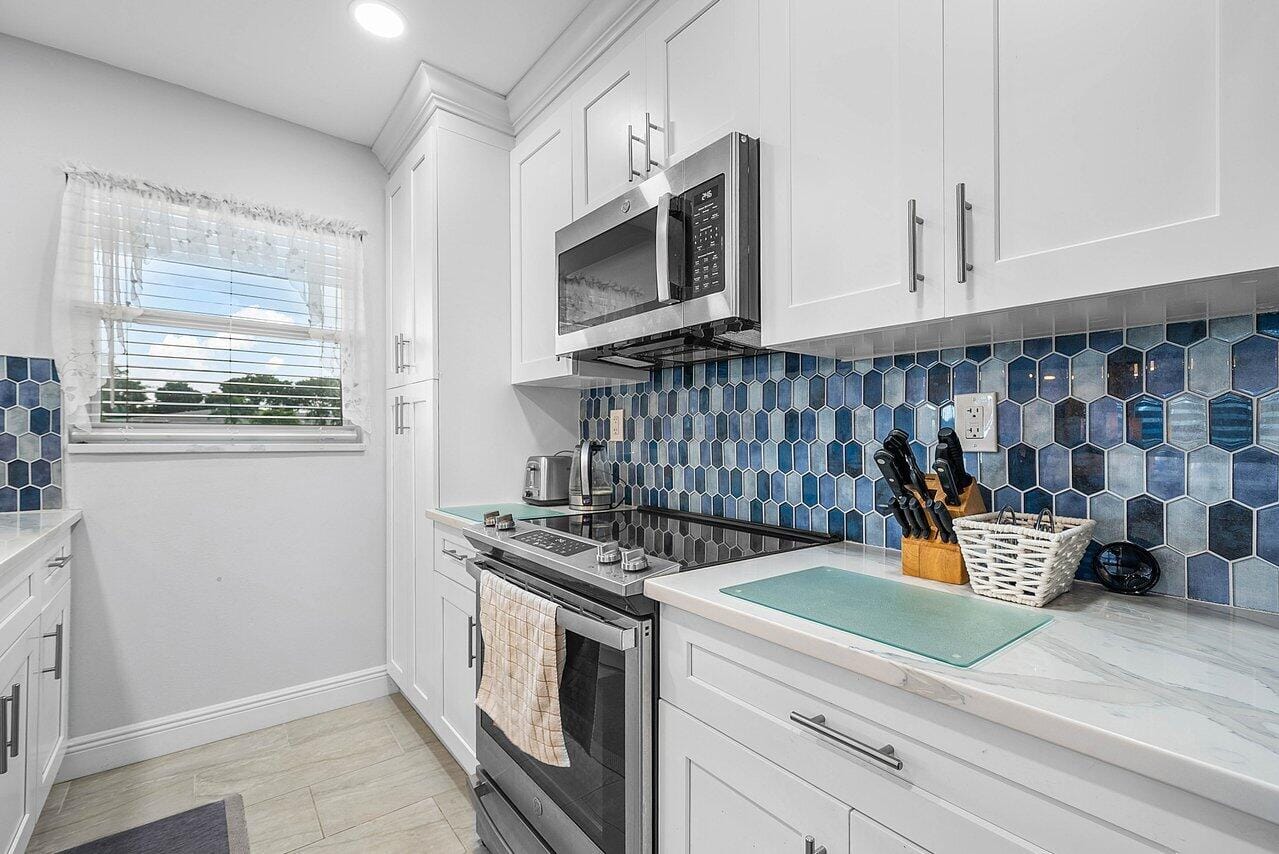 437 High Point Boulevard D, Delray Beach, FL 33445 photo 9
